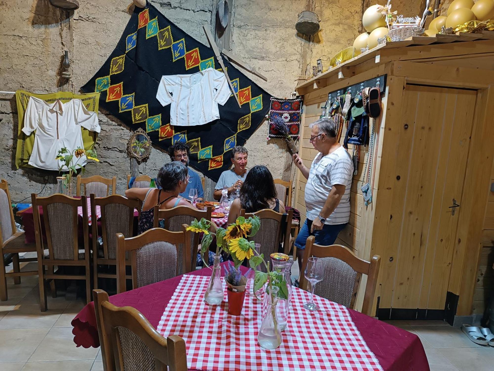 "Pivnica I Smestaj Jovanovic"- Rogljevacke Pivnice Rogljevo Buitenkant foto