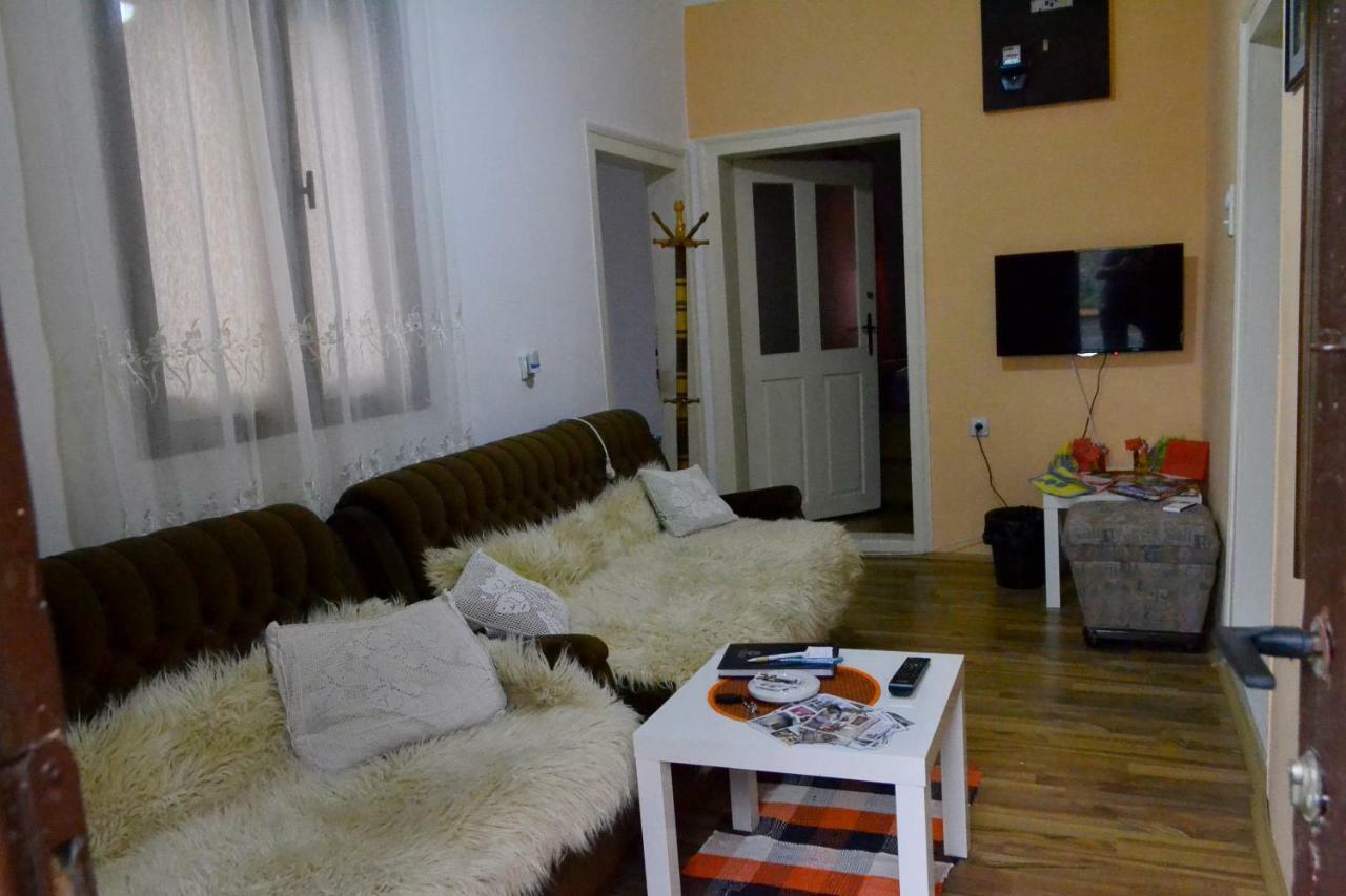 "Pivnica I Smestaj Jovanovic"- Rogljevacke Pivnice Rogljevo Buitenkant foto
