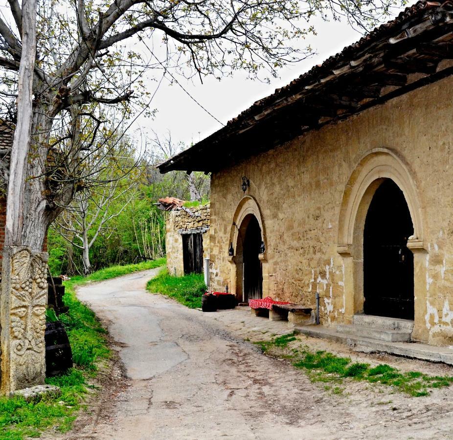 "Pivnica I Smestaj Jovanovic"- Rogljevacke Pivnice Rogljevo Buitenkant foto